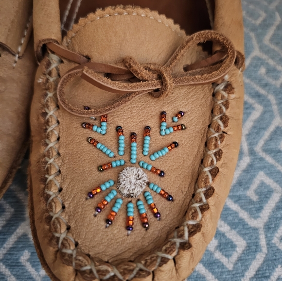 Moccasins beaded size 7 - Picture 2 of 5